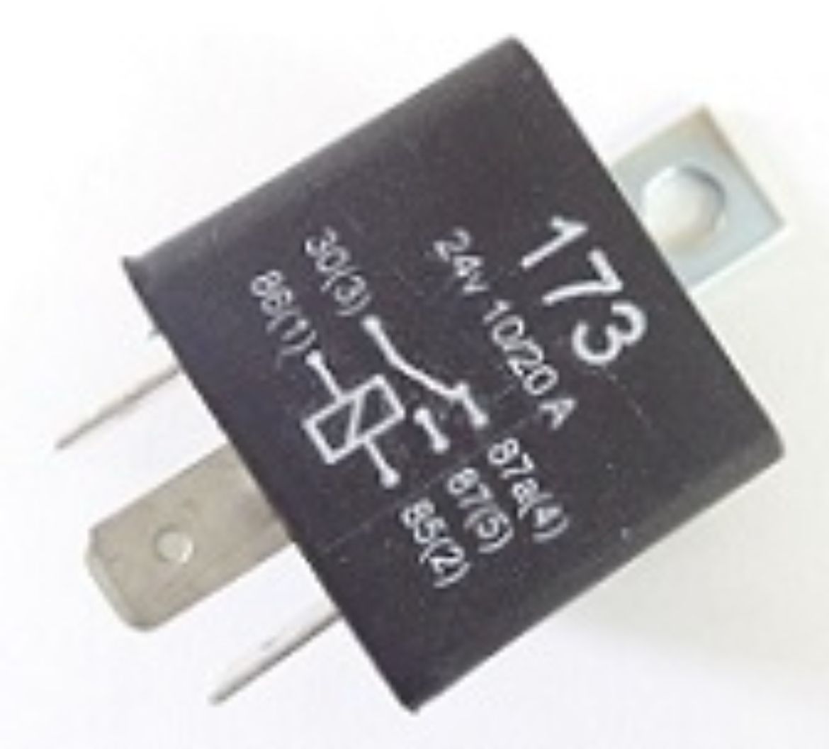 69181f54-f01e-4a00-a2af-90f109f2b74e RALUX-173 - Image 1